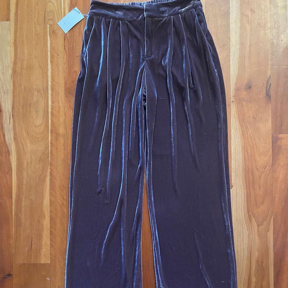 VELVET WIDE LEG PANTS - Beautiful Drape and Color:  MAUVE SZ 8 NWT !